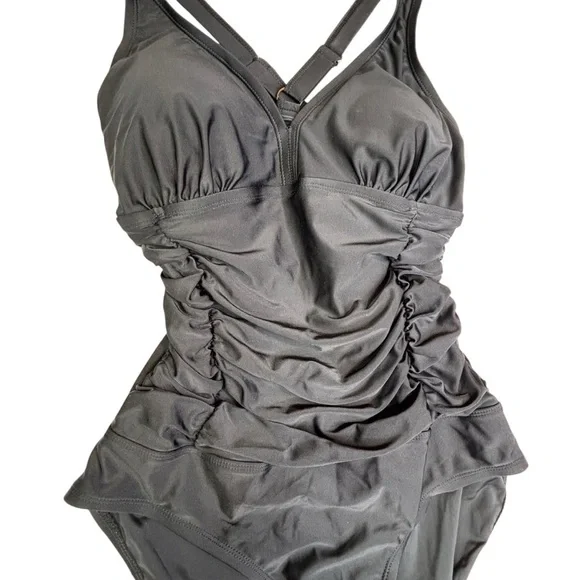 New Ruched Tummy Control Swimsuit - Picture 4 of 10